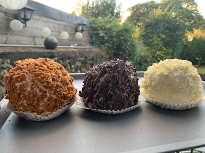 6 Merveilleux assortis 