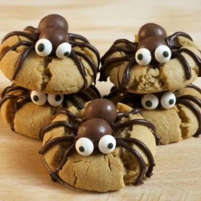  *3 PLACES DISPOS* Atelier Enfant 6-13 ans Spider Cookies d'Halloween / Mardi 24 octobre 2023 / 14H30 -16H30