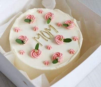 * Bonne fête Maman  * Layer Cake Maman Trop Canon - De 8 à 20 parts 