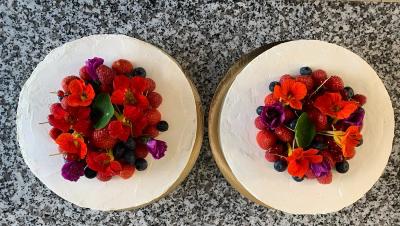 Entremet rond fleuri 8 parts - Parfums au choix 