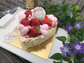 [Bonne fête Maman] / Coeur gourmand fraisier 4 ou 8 parts 