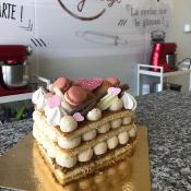 [Bonne fête Maman] / Coeur gourmand façon Number Cake 4 ou 8 parts Framboise & Chocolat Blanc 