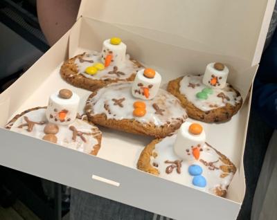 *1 DUO DISPO* Atelier Duo Parent - Enfant 4-14 ans Cookies Bonhomme de neige / Mercredi 21 janvier 2026 / 14H30 -16H30