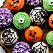 *NOUVEAU* Atelier duo Parent - Enfant 4-14 ans / Cupcakes Halloween & Mercredi Adams / Samedi 1er novembre 2025 / 15h-17h
