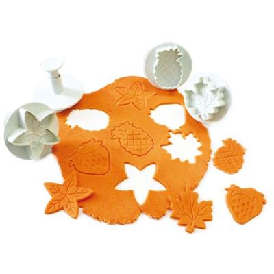 Découpoirs éjecteurs fruits assortis Patisdécor (x 4)